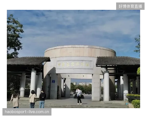梅州客家近四轮输三场：从“逆袭”到“反思”，探寻客家精神的深层次变迁