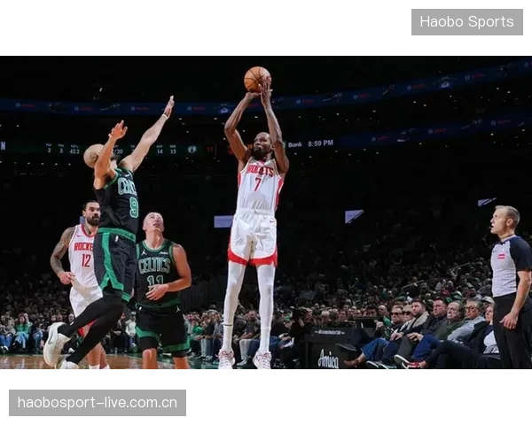 NBA赛场上的“火箭之梦”：从33比15领先到传奇的开局